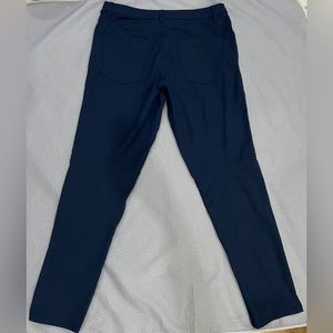 Lululemon Men’s ABC Classic-Fit Trouser 34” Warpstreme